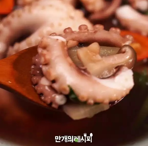 Octopus_Soup_02