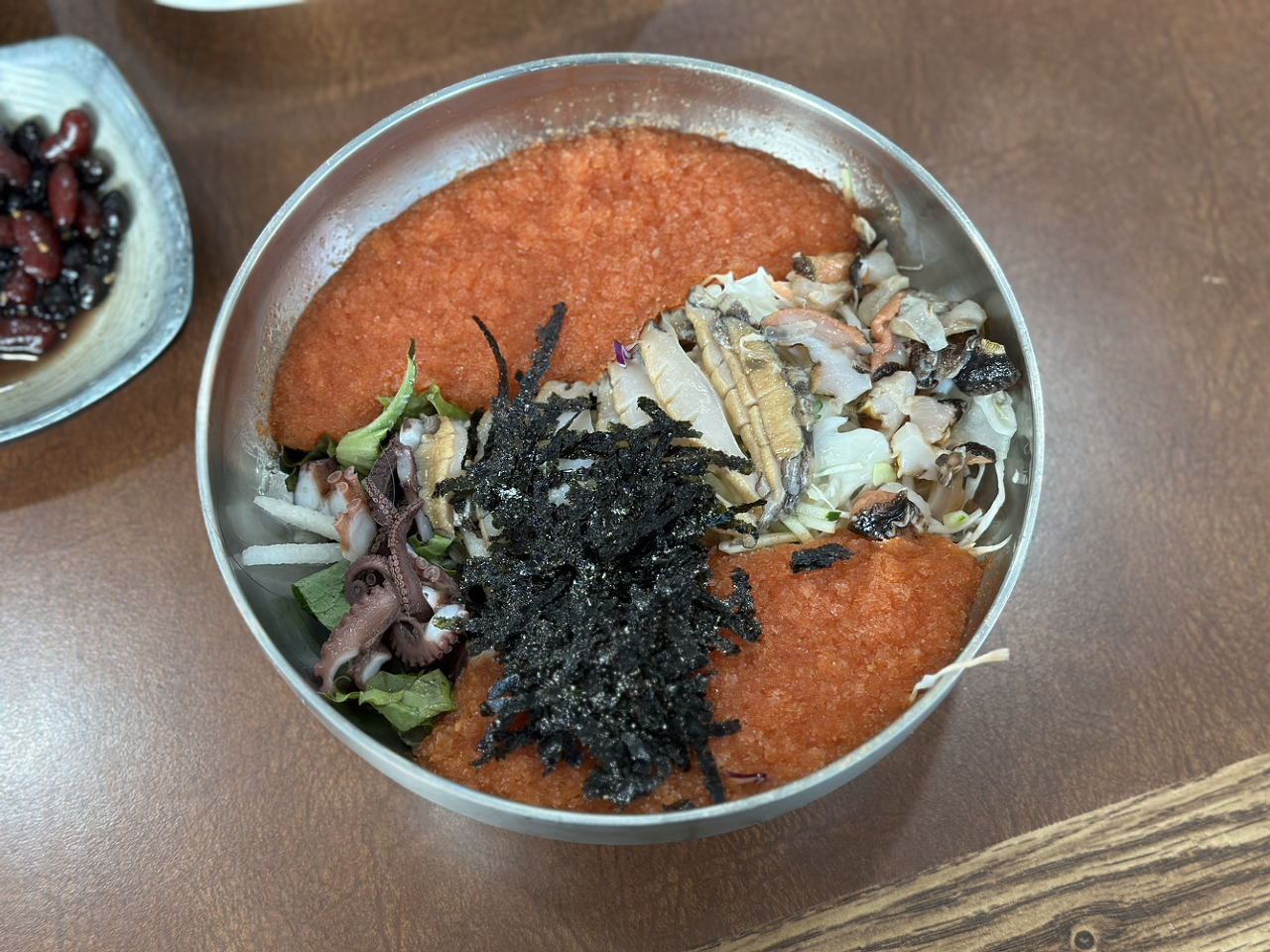 [공존의 독자미감] 남해군 제일의 물회 맛집에 삼고초려하기, 남해전복물회